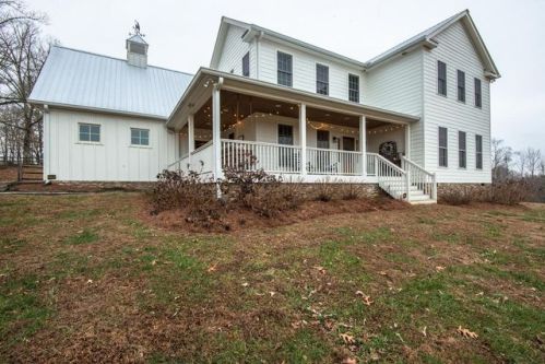 7907 Pinewood Rd, Fairview TN  exterior