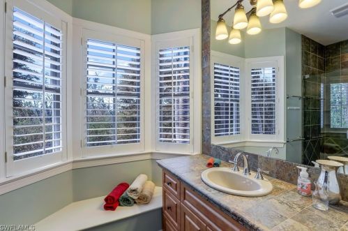 1175 Bird Ln, Sanibel FL  33957-3507 exterior