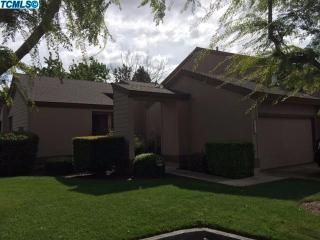 4835 Iris Ave, Visalia, CA 93277-1201