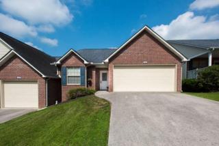 5247 Avery Woods Ln, Knoxville, TN 37921-5245