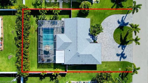 409 47th St, Cape Coral, FL 33914-6468