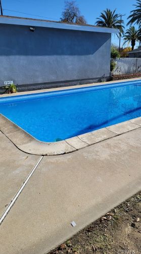 1003 Lawton St, Redlands CA  92374-3018 exterior