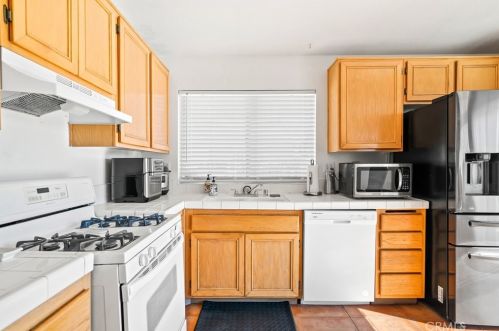 65579 Avenida Ladera, Desert Hot Springs CA  92240-1558 exterior