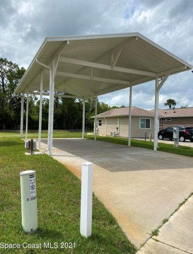 1934 Payne Stewart Dr, Titusville, FL