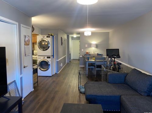 151-36 79th St, Jamaica, NY 11414-1101