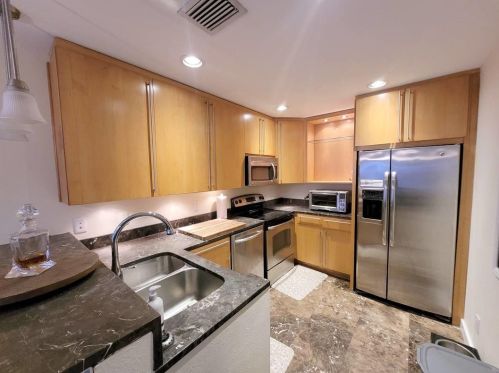 4650 Cherry Rd, West Palm Beach, FL 33417-5964