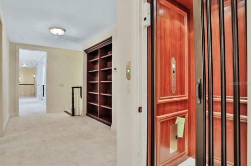 535 Ocean Shore Blvd, Ormond Beach FL  32176-5401 exterior