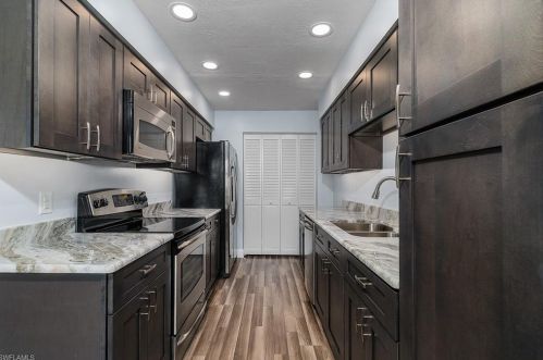 804 Taylor Ln, Lehigh Acres FL  33936-4952 exterior