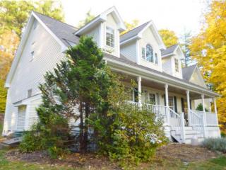 17 Partridge Dr, Tuftonboro, NH 03894-4025