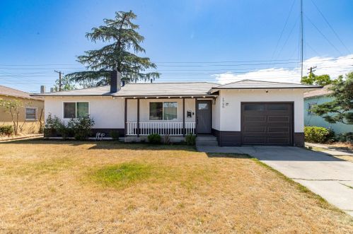 1726 Carlton Ave, Modesto CA  95350-4168 exterior