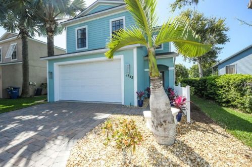 1843 Settlers Dr, Nokomis, FL 34275-1462