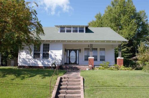 701 Hatchie St, Brownsville, TN 38012-3447