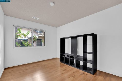 1570 London Cir, Benicia CA  94510-1339 exterior