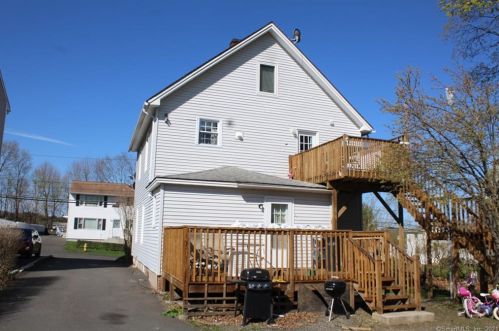 23 Fairfield Ave, Danbury, CT 06810-8104