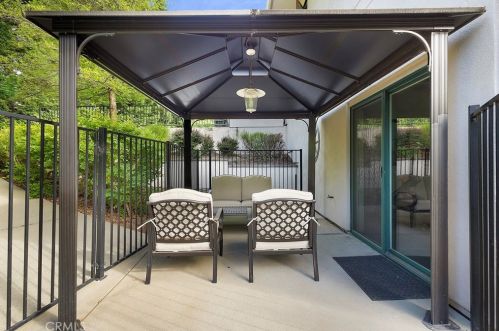 3383 Canyon Oaks Ter, Chico CA  95928-4029 exterior