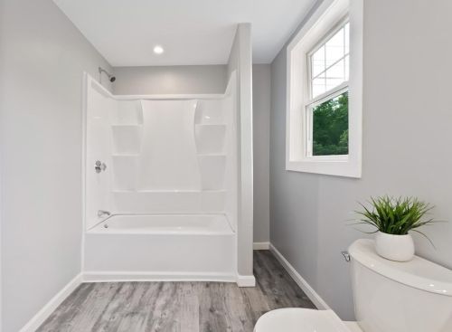 90 Liberty St, Danvers MA  01923-3723 exterior