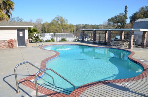 4800 Auburn Folsom Rd, Loomis CA  95650-9337 exterior