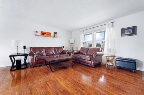 624 Walden Way, Imperial PA  15126-9684 exterior