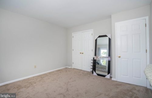 1 Glacier Ct, Bear DE  19701-1779 exterior