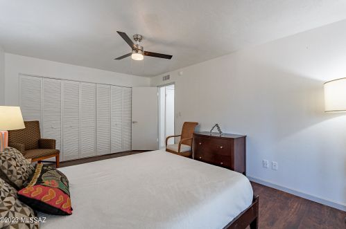 7204 Camino Vecino, Tucson AZ 85715-3418 exterior