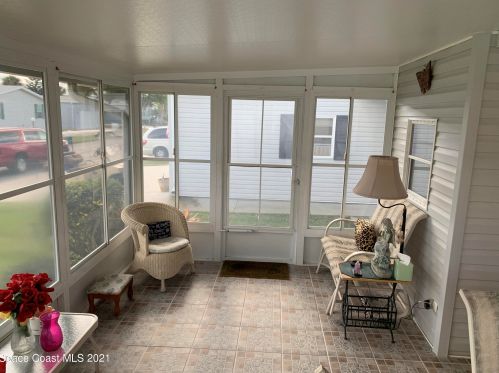 112 Scenic Dr, Cocoa FL 32926-2574 exterior