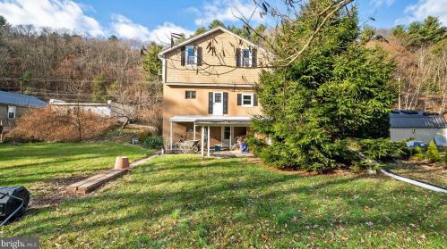 701 Fireline Rd, Palmerton PA  18071-5505 exterior