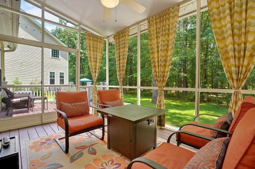 1717 Wellstead St, Mount Pleasant SC 29466-8374 exterior