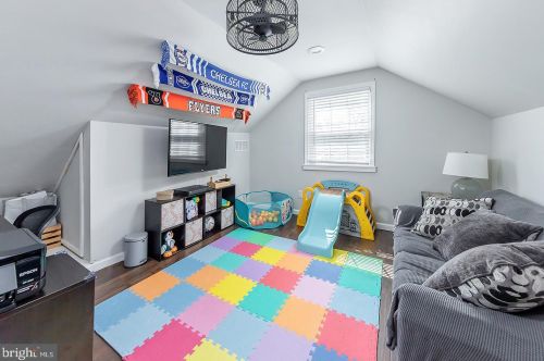 408 Princeton Blvd, Wenonah NJ  08090-1327 exterior