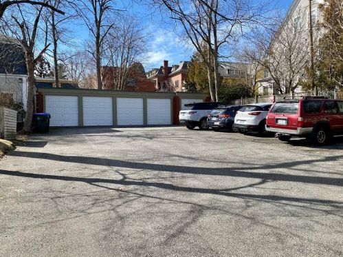 120 Governor St, Providence, RI 02906-3061