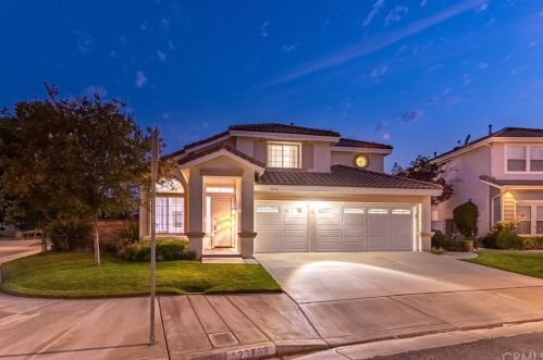 23702 Shadylane Pl, Santa Clarita, CA 91354-1422