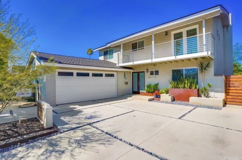 3211 Claremore Ave, Long Beach, CA 90808-4445