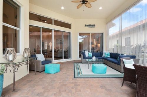 6501 Caldecott Dr, Naples FL  34113-3196 exterior
