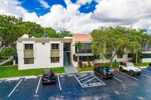 7917 104th St, Miami, FL 33156-3631