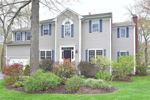 23 Jasmine Cir, South Kingstown, RI 02874-3642