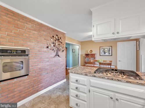 224 Maple St, Ephrata PA  17522-2513 exterior