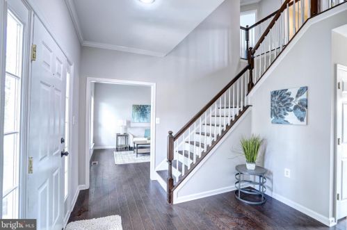 152 General Stonewall Jackson Blvd, Harpers Ferry WV  25425-3018 exterior