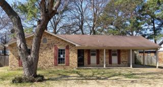 3085 Altruria Rd, Memphis, TN 38134-3865
