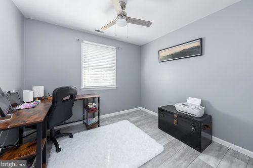 105 Wycombe Ave, West Deptford NJ  08096-4235 exterior