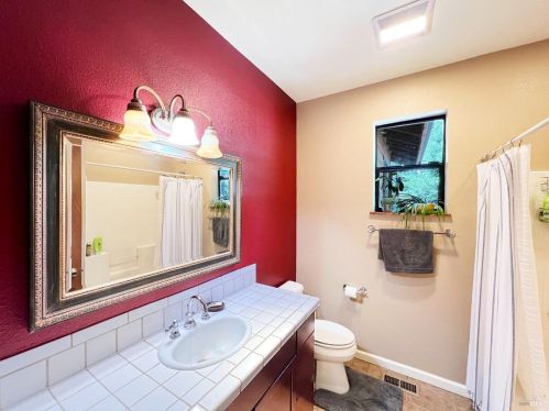 4116 Blackhawk Dr, Willits CA  95490-8777 exterior