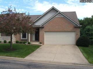 129 Withersfield St, Canton, OH 44721-3284