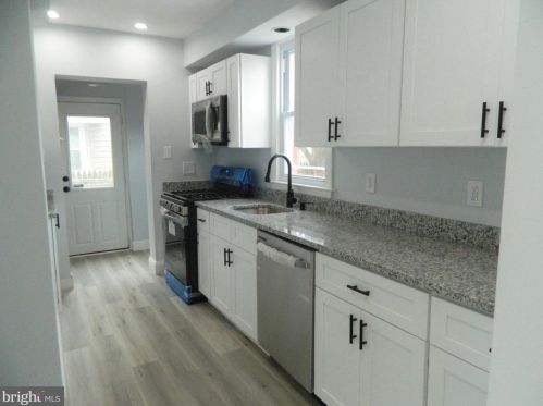 217 New Jersey Rd, Gloucester NJ  08030-2520 exterior