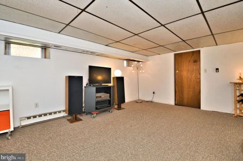 607 Noble St, Norristown PA  19401-5530 exterior