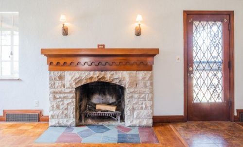 6341 Hamilton Ave, Cincinnati OH 45224-2011 exterior