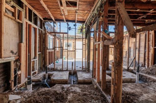 4366 116th St, Hawthorne CA  90250-2327 exterior