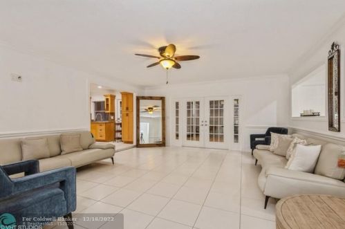 6901 16th St, Hollywood FL  33023-2025 exterior