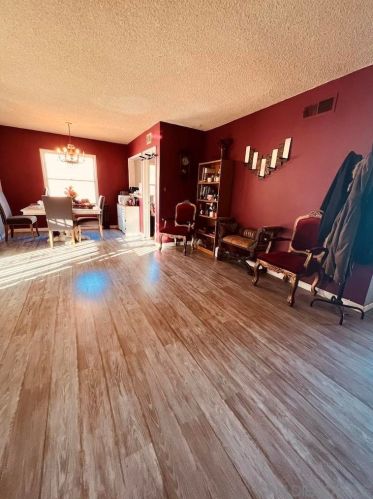 809 2nd St, Montebello, CA 90640-2643