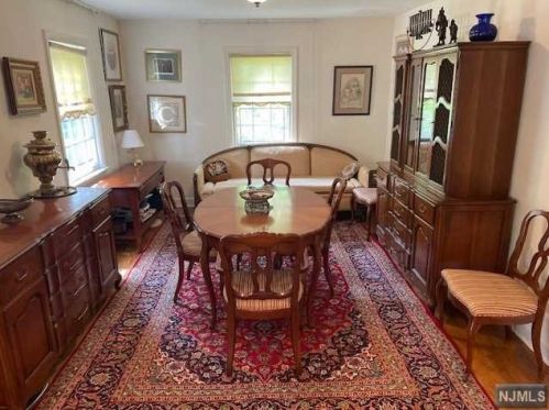 281 Lindbergh Blvd, Teaneck NJ  07666-6542 exterior