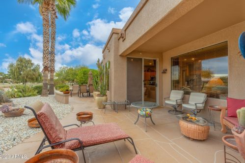 15326 Pasadena Dr, Sun City AZ 85374-8541 exterior