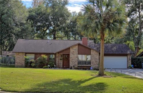 2642 Maxwell Dr, Apopka, FL 32703-4825