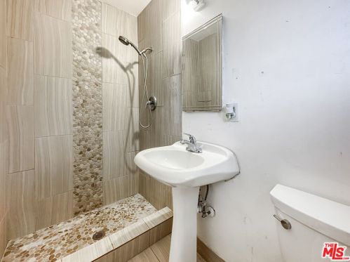 2944 Ronald St, Riverside CA  92506-4150 exterior